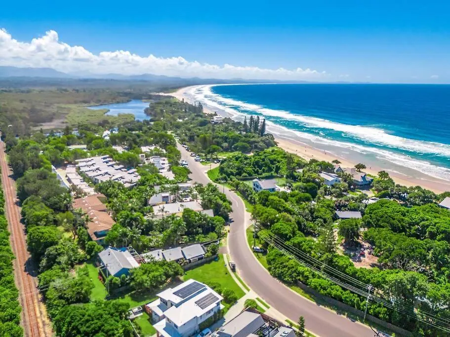 The Shack - Byron Bay Apartment 0*,